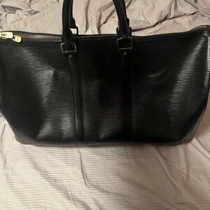 Authentic LV Epi Keepall 45